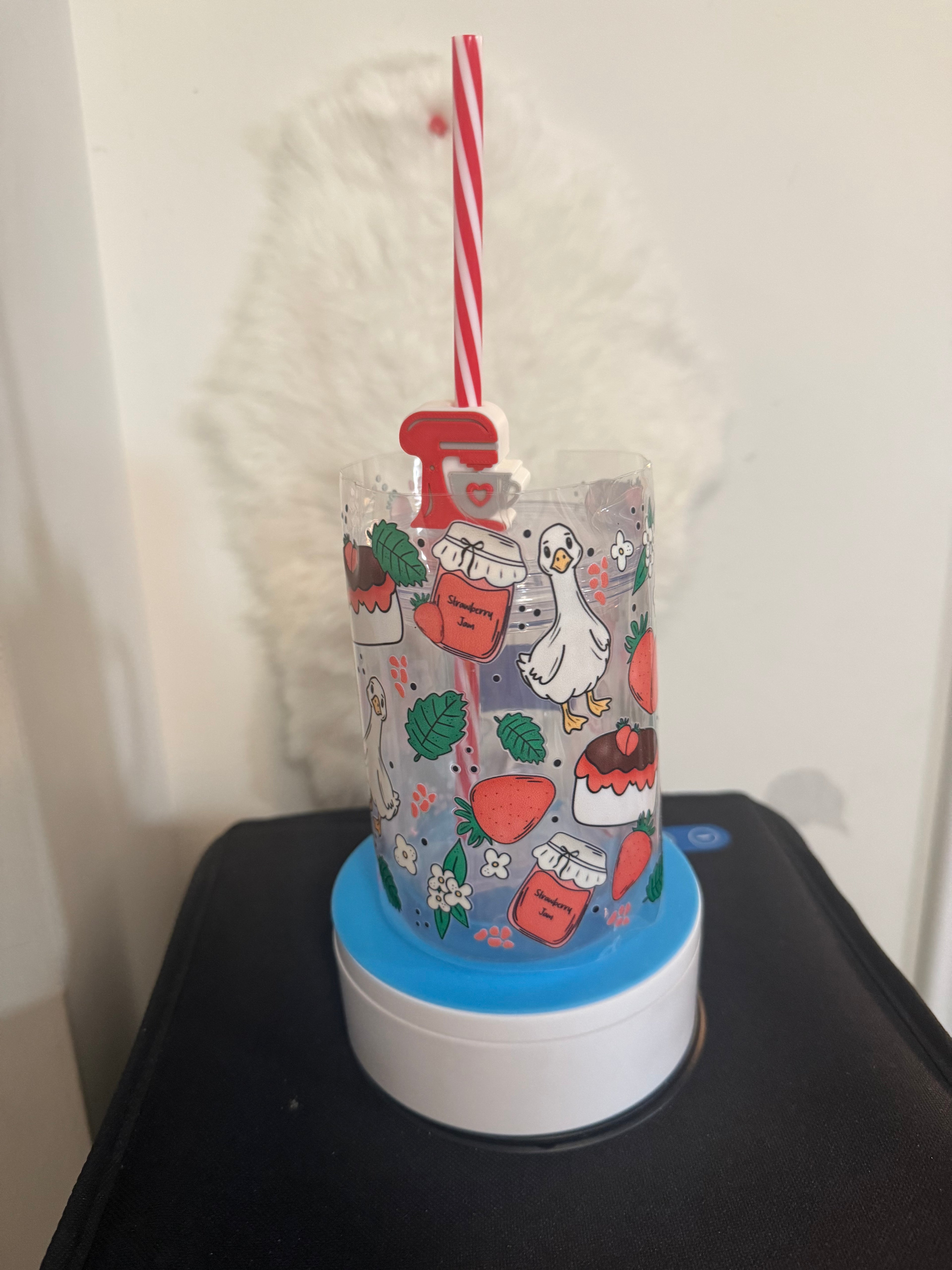 18 OZ ACRYLIC SNOW GLOBE COFFEE MUG/WITH TOPPER AND DEAL